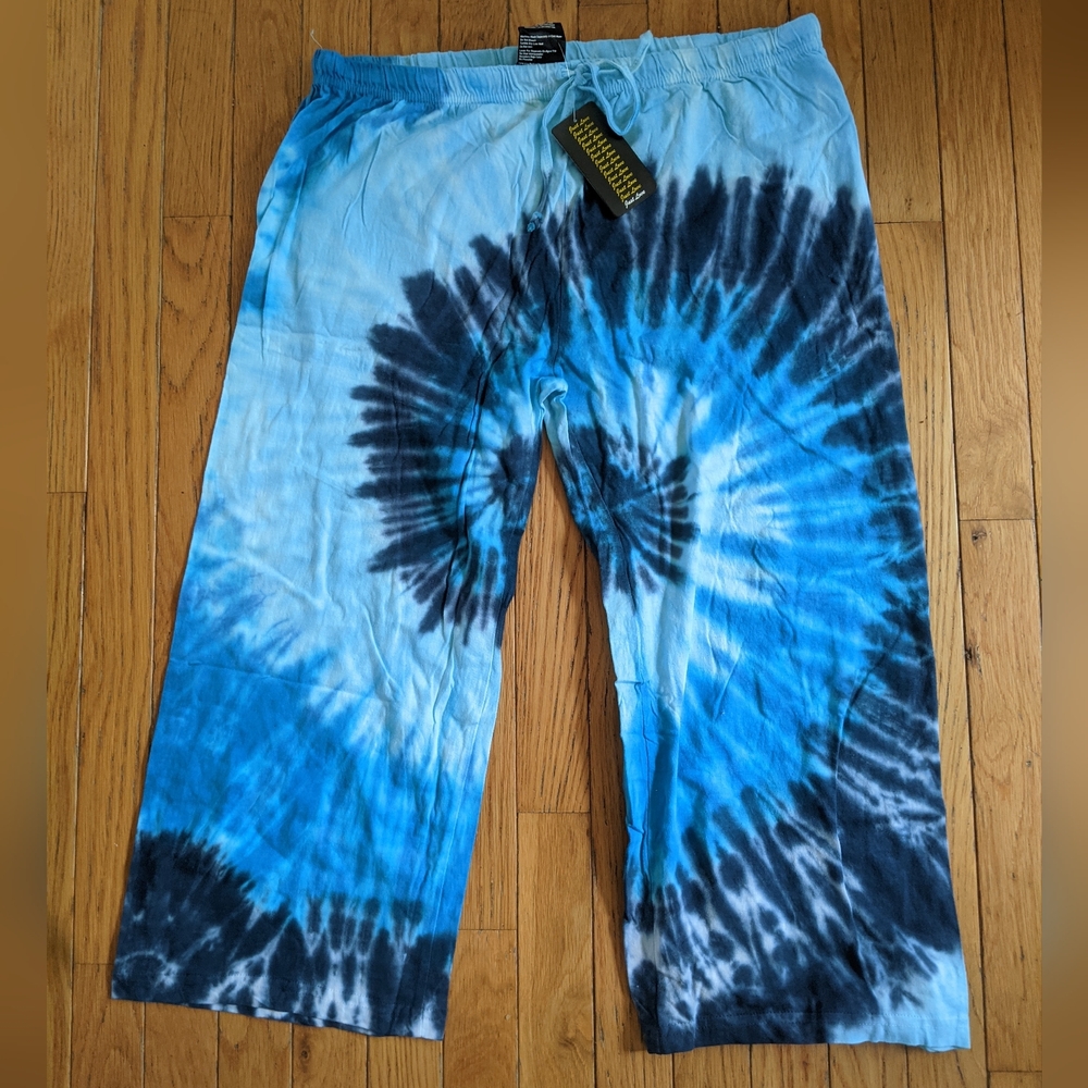 NWT Women's Just Love blue tie dye capri pants size Large